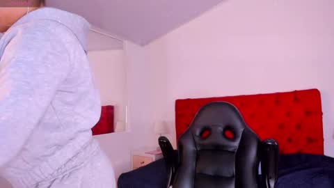 katyortiz online show from 20, 9, 2025