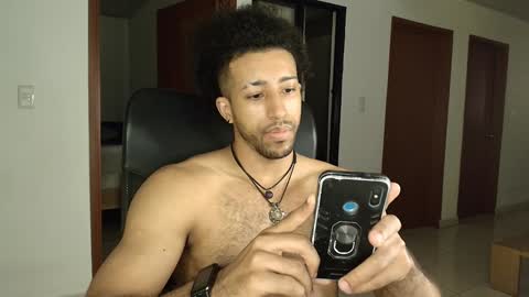 Snapshot of kaurilop chatting on 17, 12, 2024 Kauri Lop online show from 17, 12, 2024