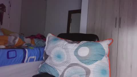  Khawit  online show from 18, 9, 2025