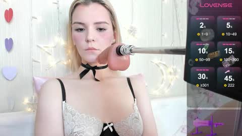 KAYA online show from 17, 10, 2025