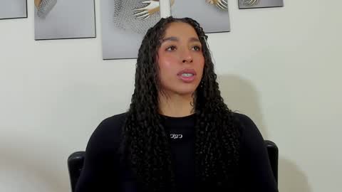 Kayla Batista INDEPENDENT ACCOUNT online show from 16, 4, 2026