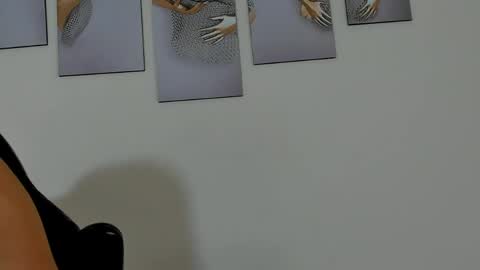 Kayla Batista INDEPENDENT ACCOUNT online show from 17, 4, 2026