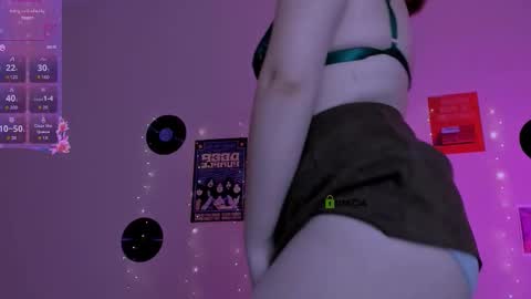 Snapshot of kayla_myth chatting on 24, 2, 2026 Cute Kayla online show from 24, 2, 2026