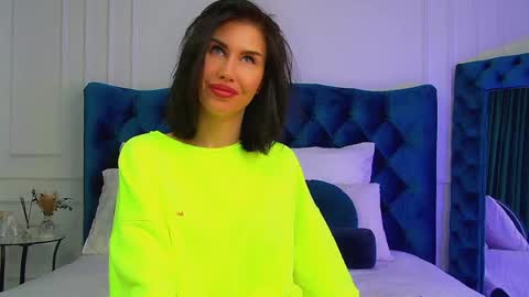 Kayla online show from 5, 5, 2026