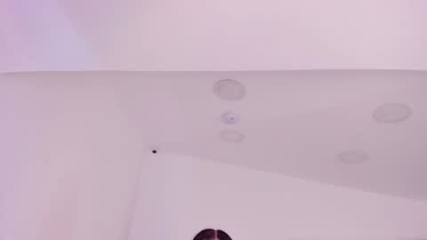 Kayla online show from 8, 12, 2024