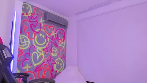 INSTAjohedija online show from 21, 12, 2024