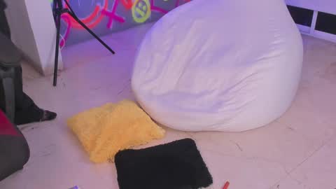 INSTAjohedija online show from 27, 12, 2024