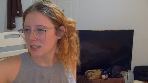 Snapshot of kayleekakesnslim chatting on 23, 7, 2026 kaylee kakes online show from 23, 7, 2026