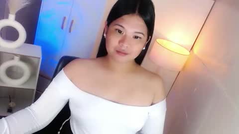 Y O U R        F U T U R E       K A Y L E E  online show from 1, 3, 2026