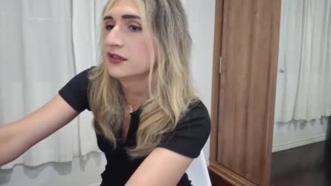 Kaylee Sims online show from 9, 1, 2026