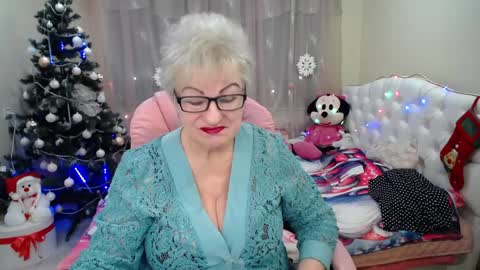 kaylesmoll online show from 14, 1, 2025