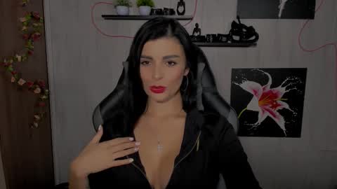 kayworl online show from 6, 12, 2024