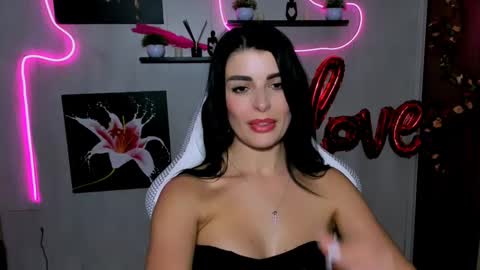 kayworl online show from 8, 3, 2025