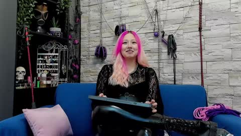 Miss Kazia online show from 20, 12, 2024