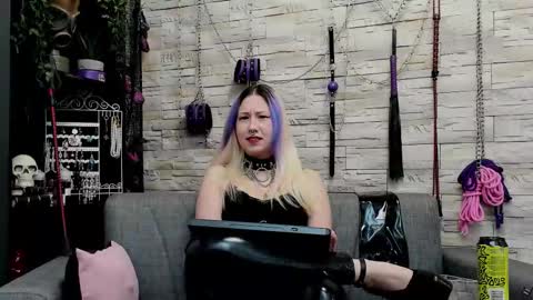 Miss Kazia online show from 6, 1, 2026