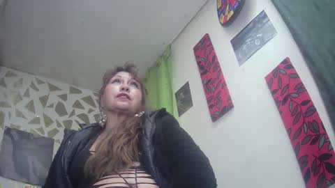 KAZSANDRAH online show from 17, 1, 2025