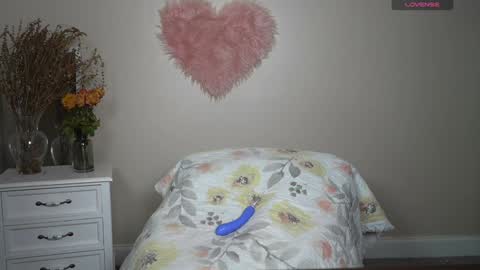 EliandKylie online show from 10, 9, 2025