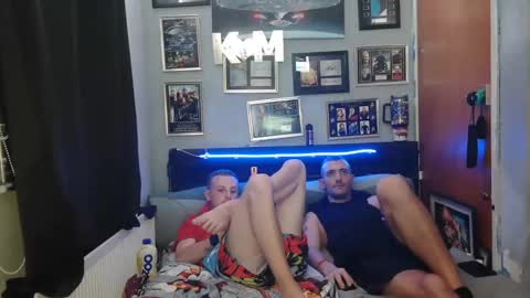 Snapshot of kdjmdj25 chatting on 3, 10, 2025 KandMDJ25 online show from 3, 10, 2025