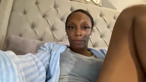 Keephimcum69me online show from 29, 10, 2025