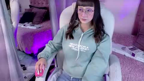    online show from 16, 7, 2026