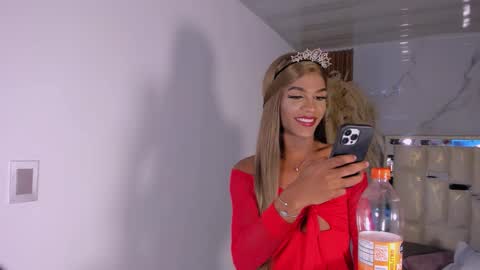 Snapshot of keila_mendoza chatting on 4, 3, 2026 Keila online show from 4, 3, 2026