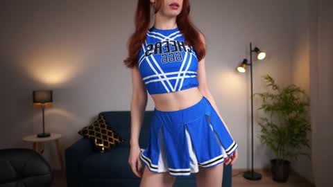 keira_knight online show from 24, 1, 2025