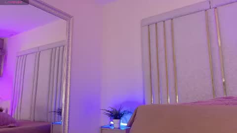 Snapshot of keirahartz chatting on 4, 7, 2026 keirahartz online show from 4, 7, 2026