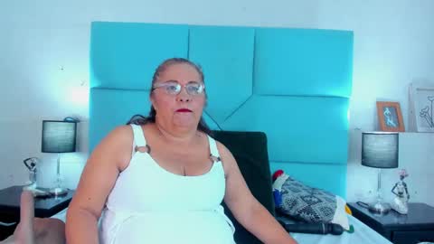 Snapshot of keiralennox chatting on 21, 1, 2025 online show from 21, 1, 2025