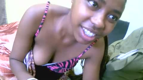 keisha759446 online show from 21, 11, 2025