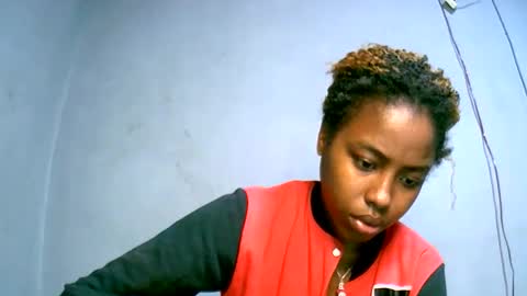 keisha759446 online show from 6, 2, 2026