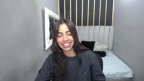  K E I Z Y  online show from 13, 12, 2024