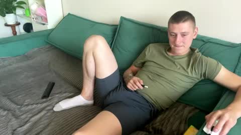 keksik__ online show from 2, 6, 2026