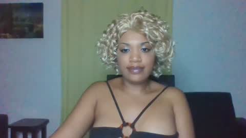 Snapshot of kelliecapri chatting on 29, 6, 2026 Kellie online show from 29, 6, 2026