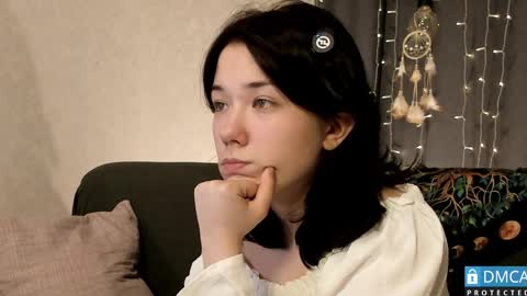 Kelly online show from 8, 4, 2026