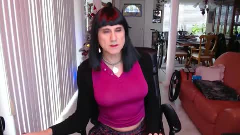 kellyanne Lynn but please call me fucktoy online show from 14, 12, 2025