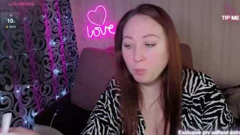 kellycrystall online show from 18, 1, 2026