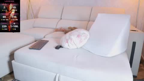 vanessa online show from 9, 7, 2026