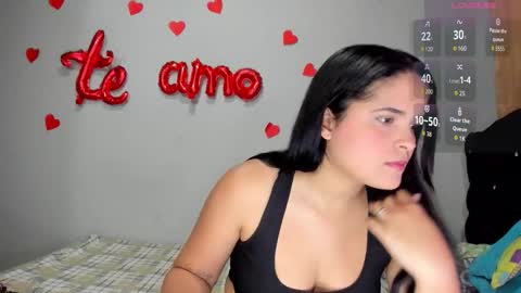 kellyMillian  online show from 14, 12, 2025