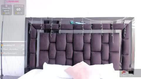 kellyMillian  online show from 3, 3, 2026