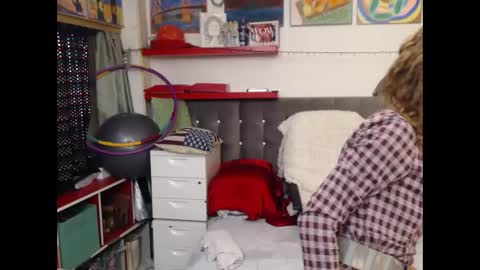 kelly online show from 15, 2, 2025