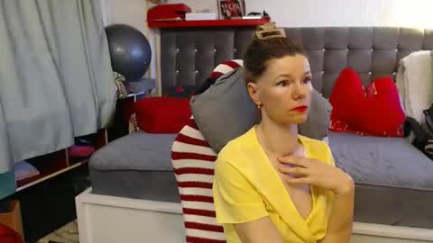 kelly online show from 6, 4, 2026