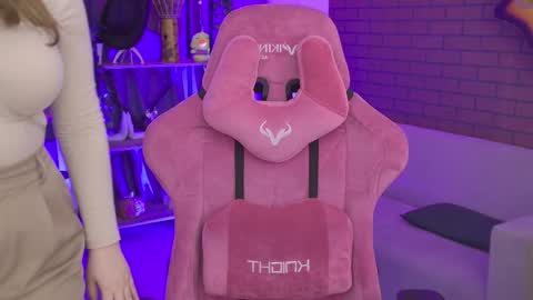 kelly online show from 4, 2, 2026