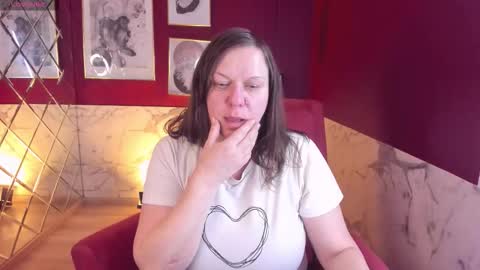 Kelly online show from 5, 3, 2026