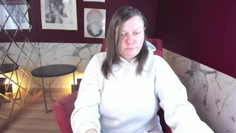 Kelly online show from 2, 4, 2026