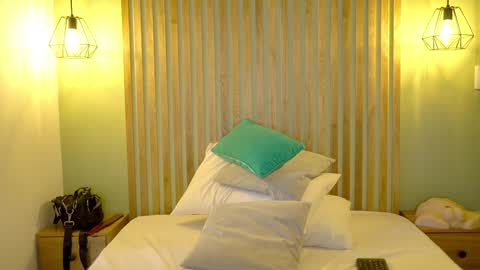 Kelly online show from 11, 1, 2025