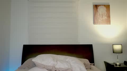 Kelly online show from 25, 2, 2025