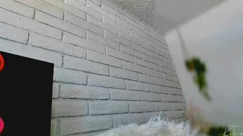 Kelsi  online show from 14, 4, 2026