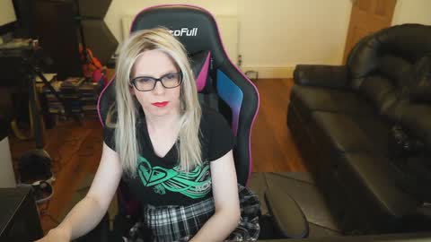 kelseycobalt online show from 29, 12, 2024