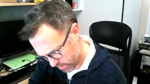 Snapshot of kelvin06133 chatting on 3, 12, 2024 kelvin06133 online show from 3, 12, 2024