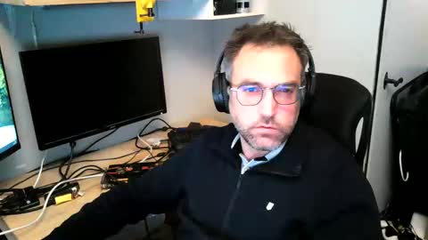 Snapshot of kelvin06133 chatting on 17, 1, 2025 kelvin06133 online show from 17, 1, 2025